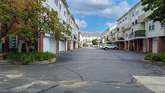 1337 S Washington Ave — Photo 4