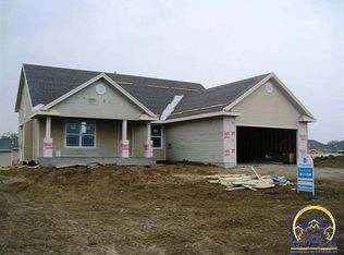 4335 SW Misty Harbor Dr, Topeka, KS 66610