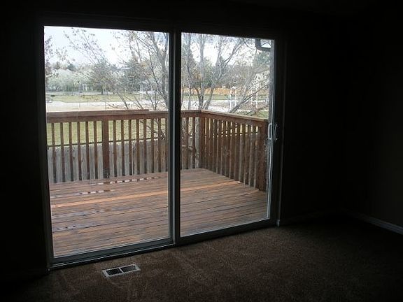 back deck overlooking huge park