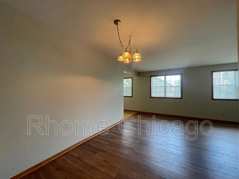 519 W Parkside Dr — Photo 14