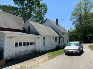 906 N Woodstock Rd, Southbridge, MA 01550