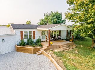 15193 Hall Rd NW, Mount Vernon, OH 43050