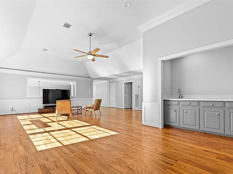 21203 Lochmere Ln — Photo 27