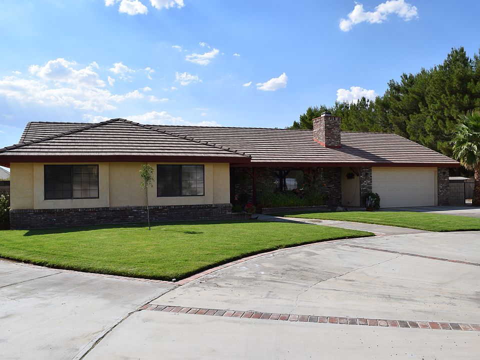 1st image of 43921 Ryckebosch Ln