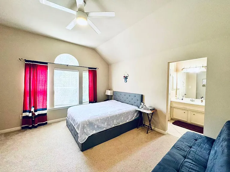4618 Ambrosia Springs Ln — Photo 20