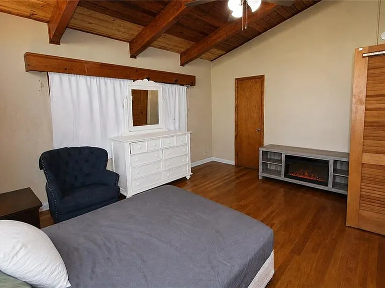 500 Piedmont Rd NE — Photo 33