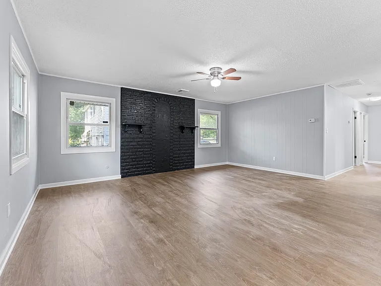 6 Pensdale Ln — Photo 23