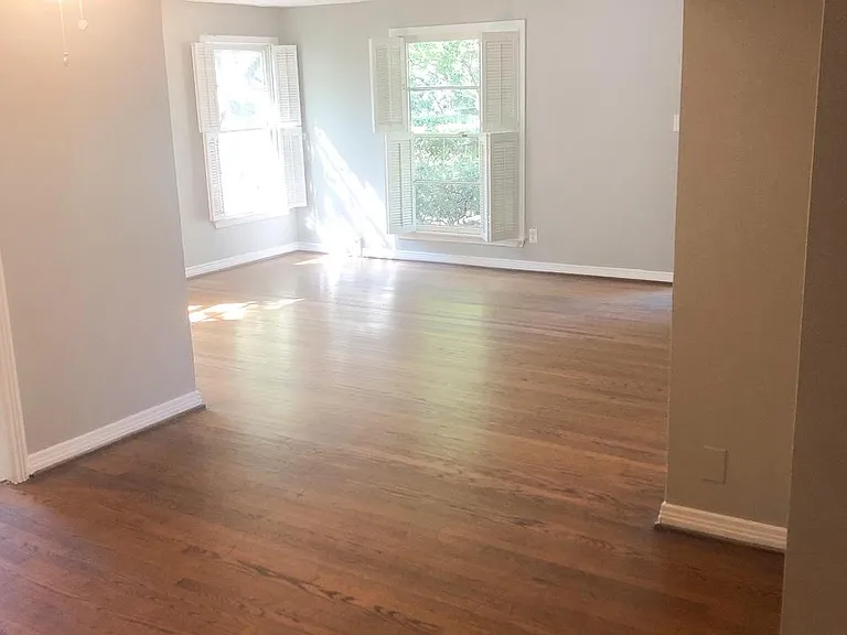4414 Holland Ave — Photo 22