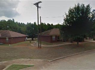 1000 Desoto Dr, San Augustine, TX 75972