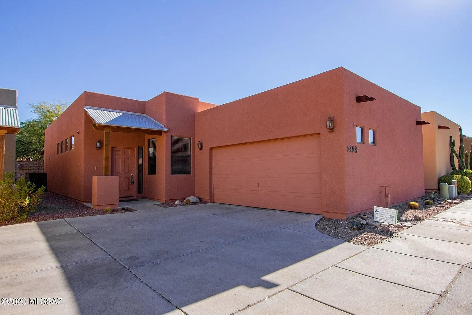 3158 N Avenida Del Clarin — Photo 1