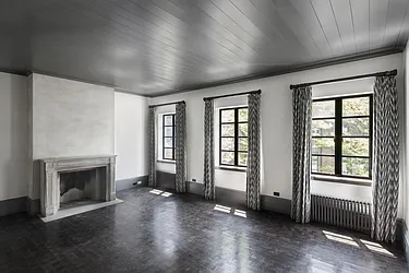 Rented by Leslie J. Garfield