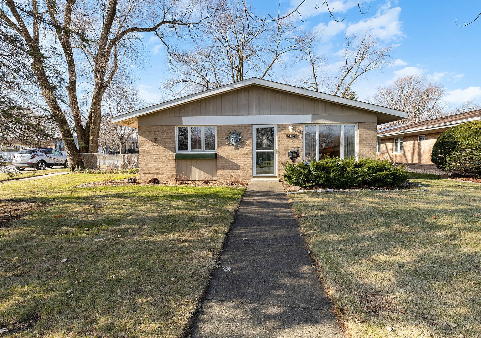 900 Park Ave, Thornton, IL 60476 Zillow
