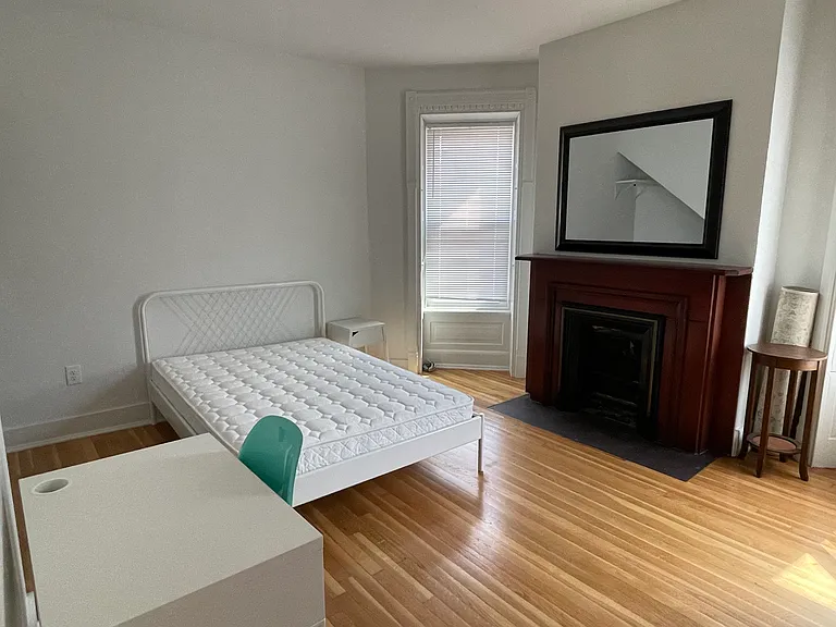 27 Seminary Ave — Photo 11
