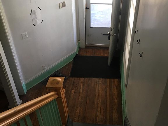 5th image of 417 Westcott St #417