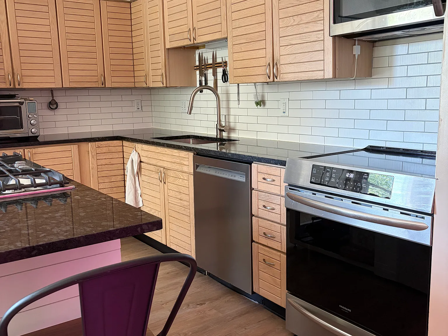 2 bed, 2100 sqft, $2,495 — Photo 3