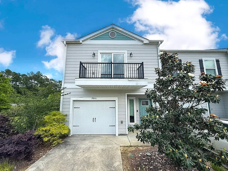 9801 Nature Creek Blvd — Photo 1