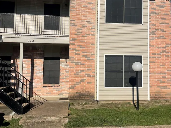 2263 Millstone Dr #B, Houston, TX 77073