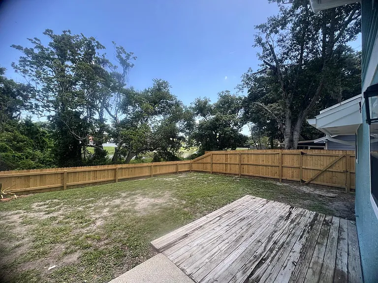 7740 Fernbrook Way — Photo 18
