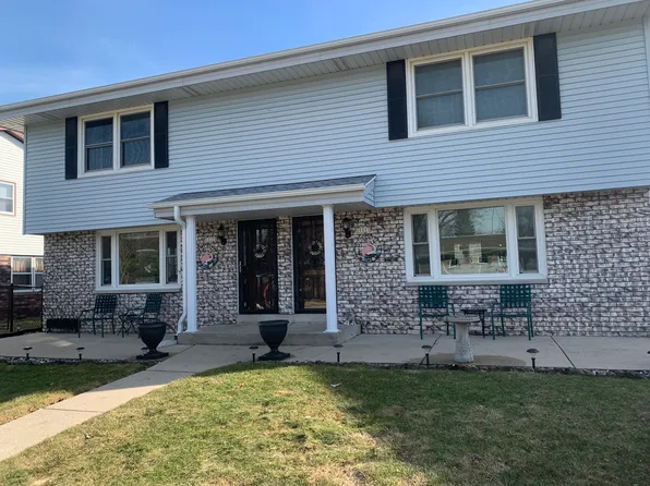 11113 W Ohio Ave, Milwaukee, WI 53227