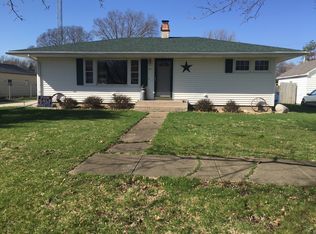 108 W Smith St, Wyoming, IL 61491