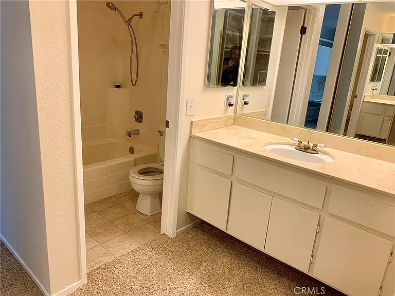 960 E Bonita Ave #116 — Photo 7