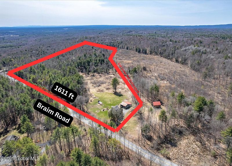 2nd image of 850 Braim Road