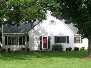 6450 Fieldson Rd, Dayton, OH 45459