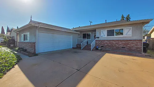 16130 Sharonhill Dr Photo 1