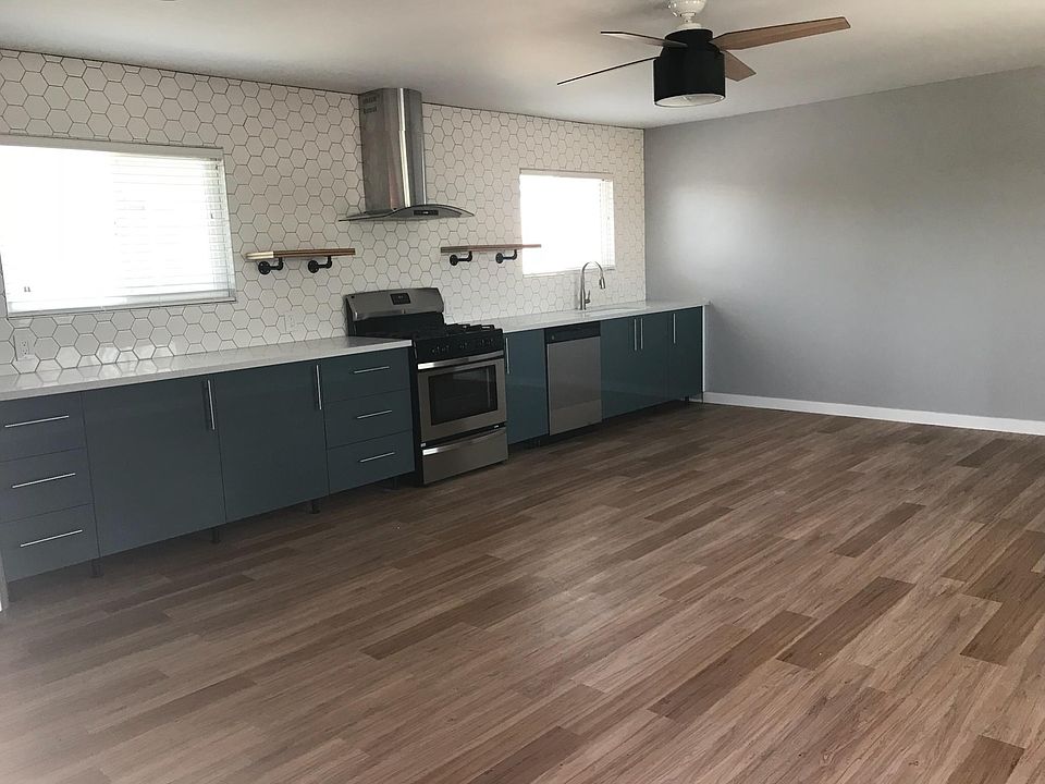 2nd image of 4441 Central Ave #4445