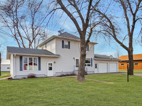 165 Pine St N, Vesta, MN 56292