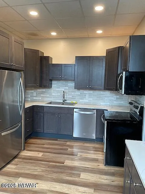 2 bed, 900 sqft, $1,850 — Photo 3