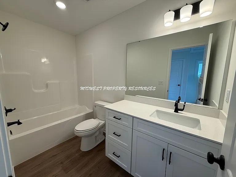 8789 SW 10th St — Photo 18