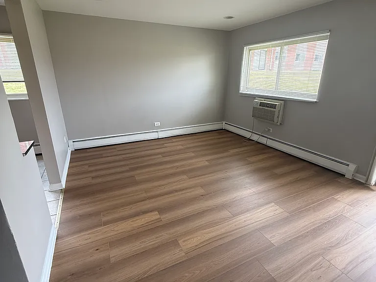 690 Marilyn Ave #110 — Photo 2