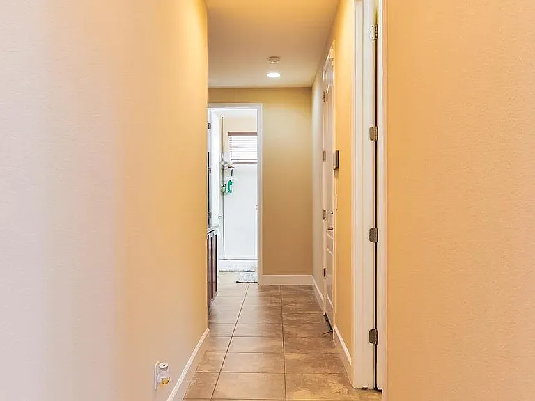 16089 Covered Bridge Way — Photo 21