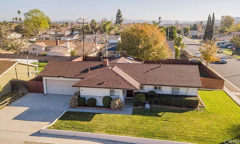 1st image of 494 Dorena Dr