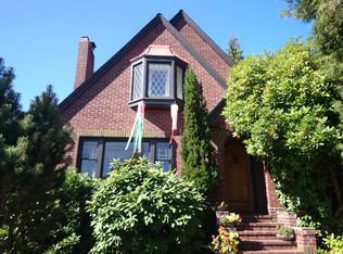 3245 37th Ave S, Seattle, WA 98144