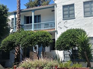 2159 Beachwood Ter, Los Angeles, CA 90068