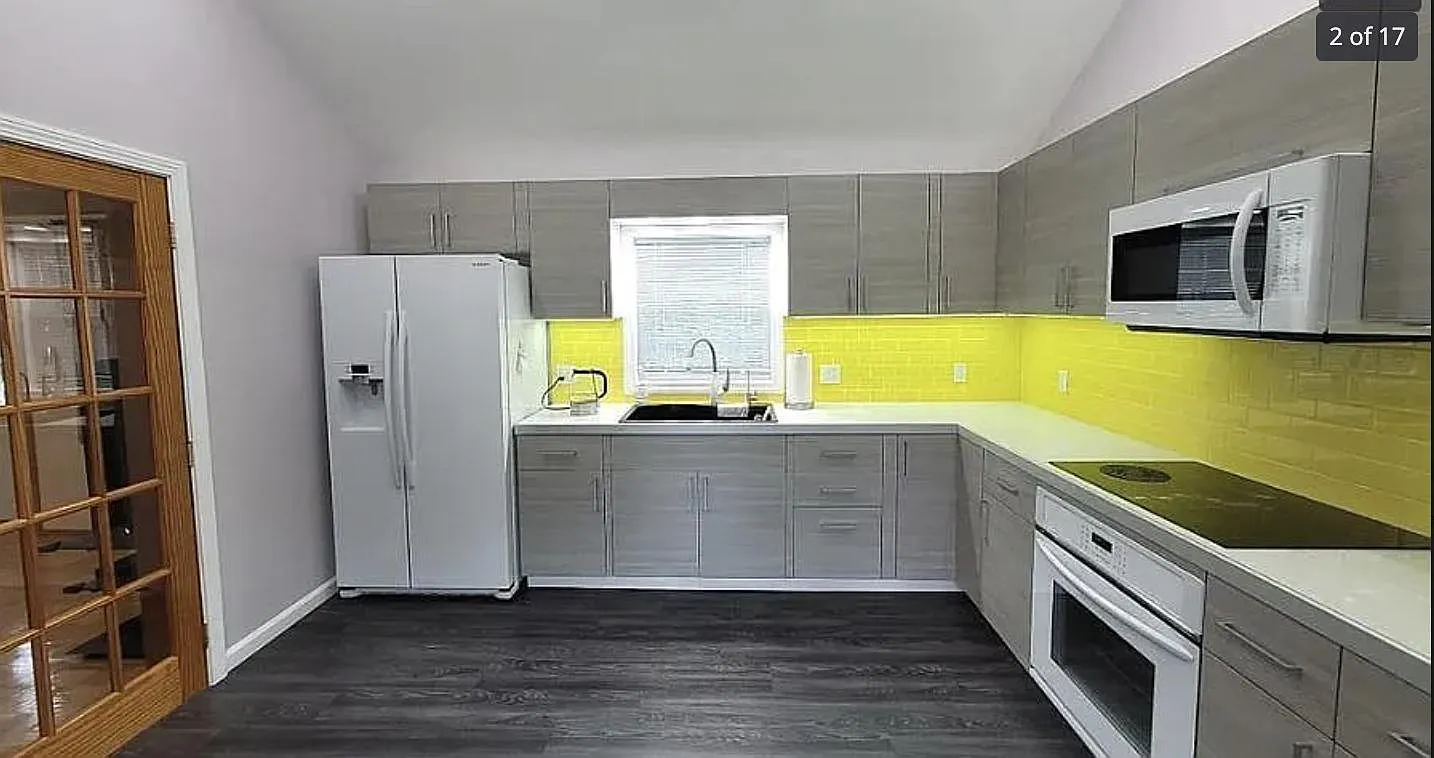 2 bed, 1070 sqft, $1,850 — Photo 3