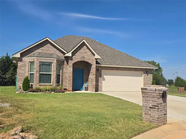 3930 Maple Grove Ave, Shawnee, OK 74804