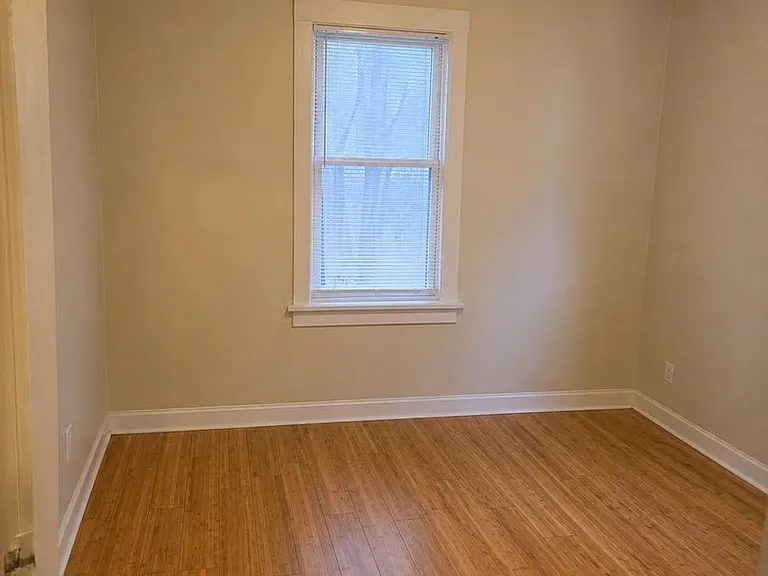 1607 Methyl St — Photo 5