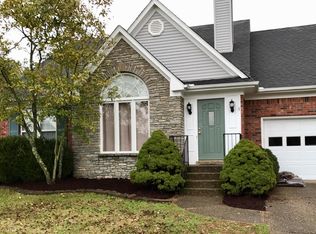 4313 Saratoga Woods Dr, Louisville, KY 40299