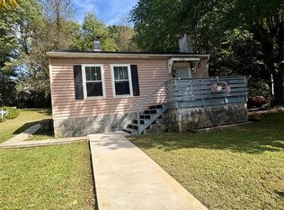228 Westbrook St NW, Lenoir, NC 28645