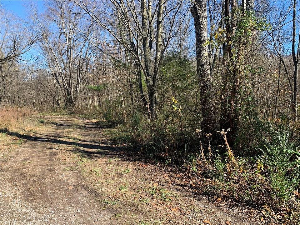 1st image of Hillborough Ln