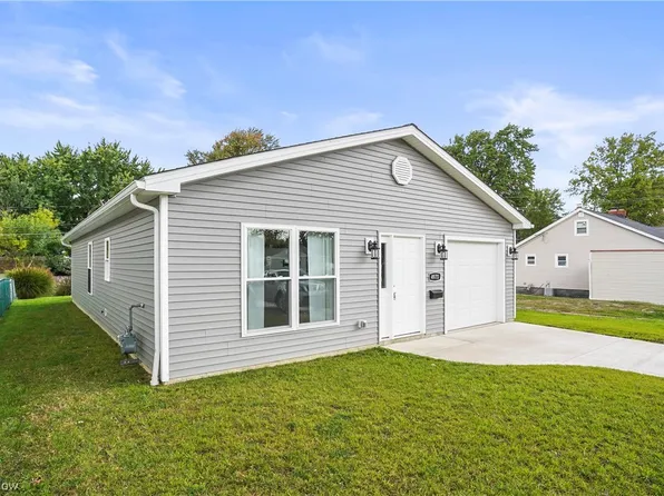 4970 Forest Rd, Mentor, OH 44060