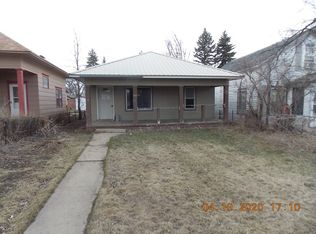 318 W Boulevard St, Lewistown, MT 59457