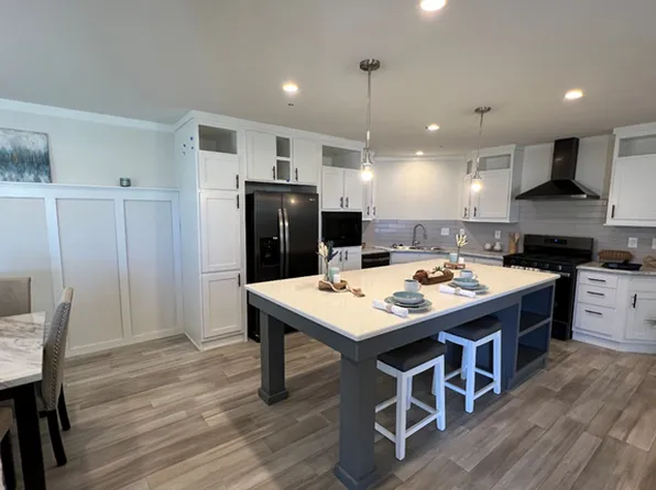 300 Luman Rd Unit 178, Phoenix, OR 97535