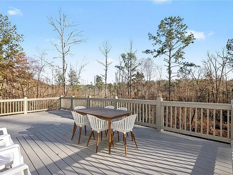 241 Nacoochee Dr — Photo 40