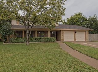 1404 Abbey Rd, Round Rock, TX 78681