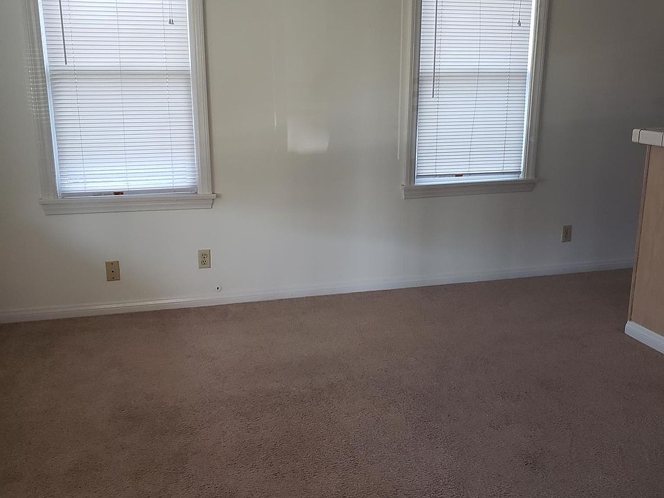 2nd image of 128 S Curtis Ave APT B