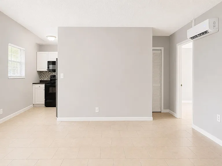 181 NW 42nd St #2 — Photo 6
